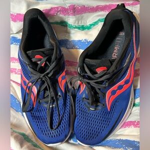 Saucony RIDE 15 Men’s Like New Navy PWRRUN Running Shoes W/Red Accents, Sz 8.5W